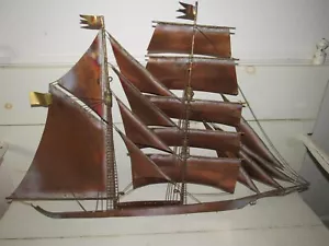 VINTAGE MITTELJAHRHUNDERT MODERNE KUPFERWAND SKULPTUR SEGELSCHIFF C. JERE 1972 40" - Bild 1 von 5