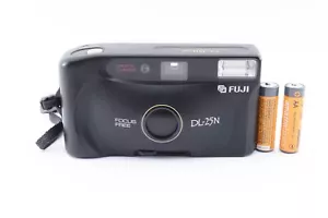 [Getestet, fast neuwertig] Fuji DL-25N 35-mm-Filmkamera mit schwarzer Point & Shoot-Kamera - Bild 1 von 14