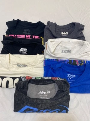 lot of 7 boys short sleeved T's size M 8/10 - Image 1 of 4