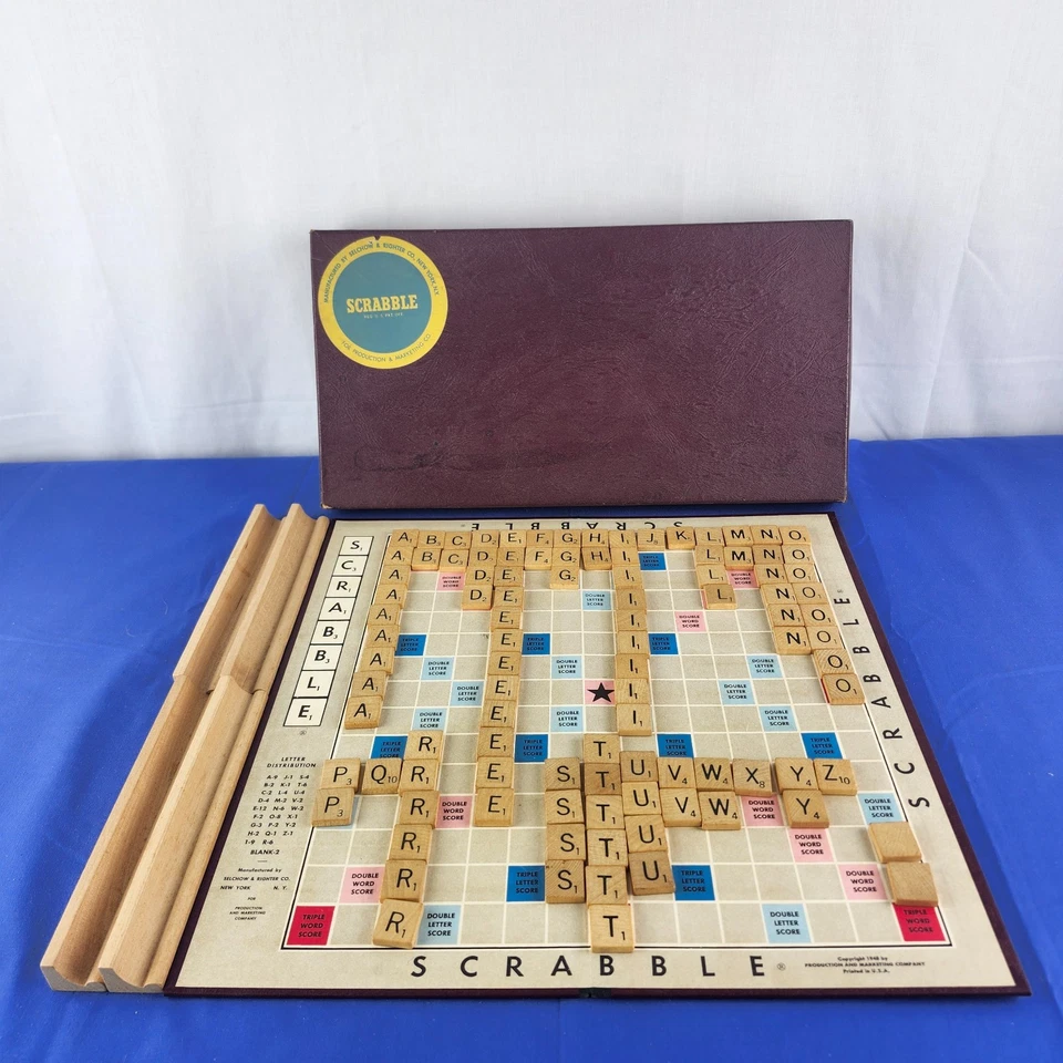 Vintage 1953 SCRABBLE Board Game Selchow & Righter Complete with Wood Tiles-FUN! - Image 1 of 4