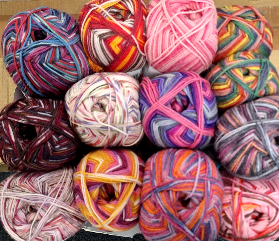 (kg/48€) SOPO! Marken-Sockenwolle 12x100g rötlich 4f Lana Grossa u.a. PORTOFREI - Bild 1 von 1