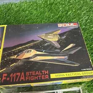 DML 1/144  F-117A STEALTH FIGHTER 4450TH Read Details #25 - Picture 1 of 3