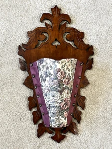 Vintage Handcarved Black Forest Wood & Fabric Pocketed Wall Display - Picture 1 of 8