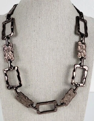 Collar de Moda Cadena Tono Bronce Rectangular Metálico Marrón Bliss Foto 1 de 4