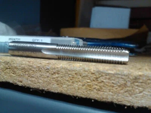 5/16"-24 GH3 HIGH SPEED STEEL 4 FLUTE LEFT HAND BOTTOM TAP - Picture 1 of 1