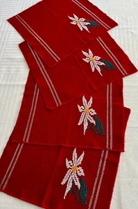 Vtg Red Woven Napkins w Crewelwork Poinsettia Christmas Linens Four (4) EUC - Picture 1 of 5