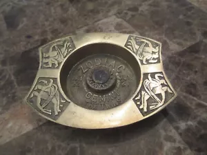 Vintage Brass Astrology Astrological Zodiac Ashtray With Patina - Gemini - Korea - Picture 1 of 7