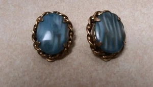 Vintage Turquoise Earrings Clip On Oval Gold Tone - Picture 1 of 8