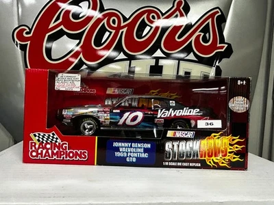 Pontiac GTO Johnny Benson Valvoline 1969 campeones de carreras Ertl 1:18 1 de 199  Foto 1 de 4