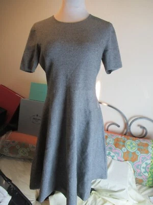 Vestido Saks Fifth Avenue Talla Grande Nuevo con Etiquetas $79.99 Gris Foto 1 de 4