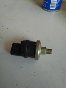 Hobbs 77025 64psi Pressure Switch nc - Bild 1 von 2