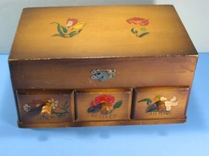 Vintage Wooden Sewing Notions Organizer Hand Painted Thread & Pin Cushion - Picture 1 of 9