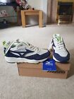 Mizuno Contender S Limited Edition 'Cermony of Tea' Pack size 8uk BNIB 