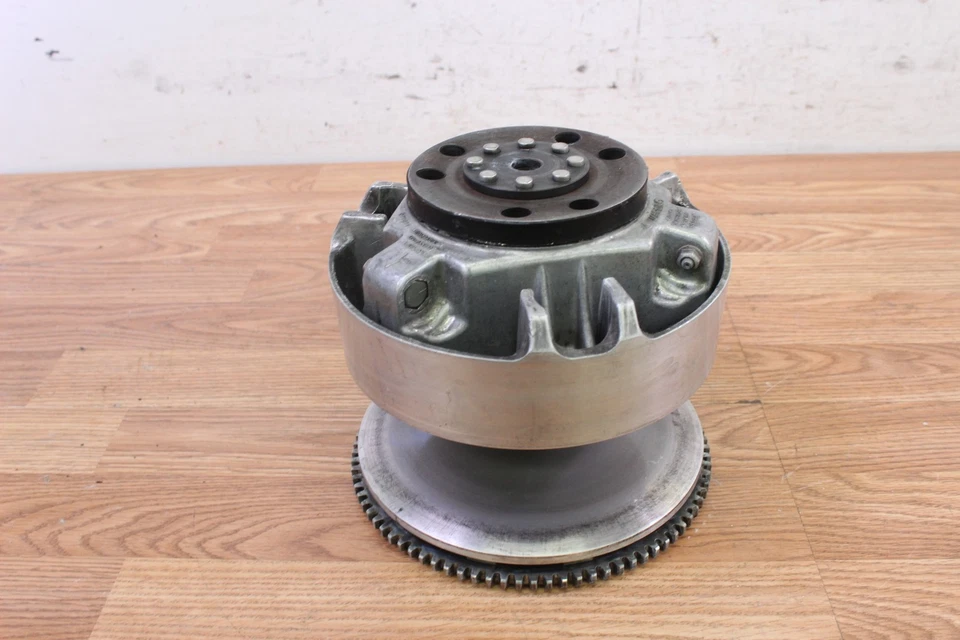 SKI-DOO Summit 800 X 800R 2008 embrague de transmisión primaria - engranaje de anillo defectuoso Foto 1 de 4