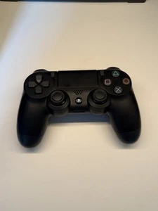 Controller PS4 Originale Sony Playstation 4 Dualshock 4 V2 Nero Wireless - Foto 1 di 3