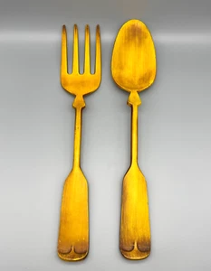 Vtg Large Metal FORK & SPOON Pair Mustard Yellow Kitchen Wall Hanging Decor 19" - Picture 1 of 7