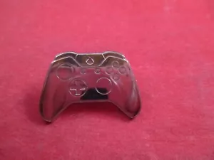 Xbox One Console System Controller Silver Colored Promotional Pin - Picture 1 of 2
