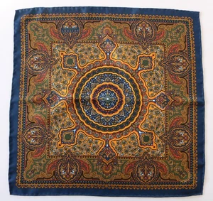 Seideneinstecktuch Taschentuch. Blau-, Gelb- & Grüntöne. handgerollt - Bild 1 von 4