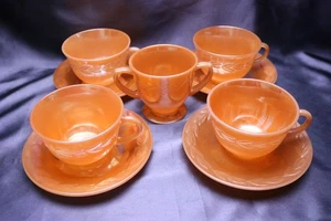 Fire King Peach Lustre Laurel Set 4 Teacups & Saucers + Sugar Bowl MCM - Picture 1 of 3