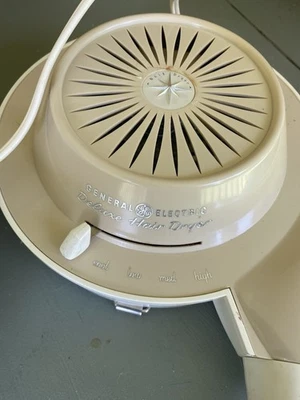 Secador de pelo General Electric Deluxe vintage años 50, maleta, FUNCIONA  Foto 1 de 4