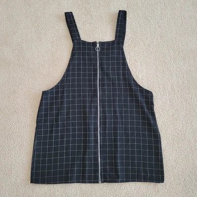 Forever 21+ 女式 2x Academia,女学生学院风连体裙/连衣裙 — 第 1/4 张图片