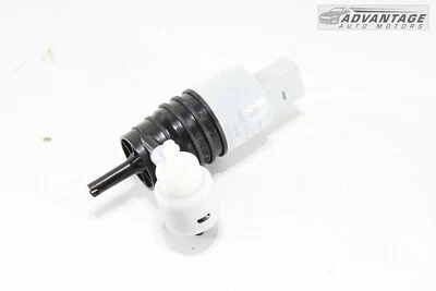 2020-2022 BUICK ENCORE GX FRONT WINDSHIELD WIPER WASHER RESERVOIR TANK PUMP  OEM - Image 1 of 4