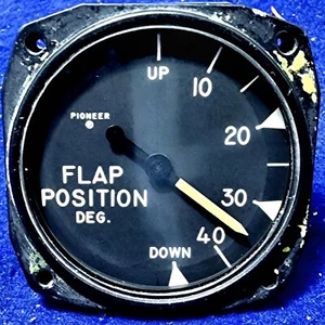 Indicador de posición de aleta Magnesyn tipo 20000 7A-13 Bendix Pioneer - Imagen 1 de 3