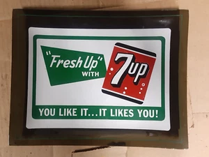vintage 7up glass ashtray - Picture 1 of 3