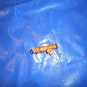 Einspritzdüse Volvo 850, V70/1, V70 I, S70, 960, V90, S90 9454555 - Bild 1 von 1