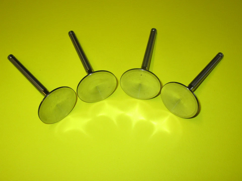 Suzuki GS1000 32mm Válvulas de escape inoxidables Conjunto de vástagos recubiertos de plasma 4 UK Made. Foto 1 de 1