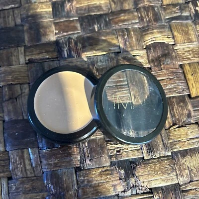 IMAN COSMETICS SAND MEDIUM Second To None Cover Cream .17oz - Image 1 of 2