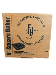 Pampered Chef Family Heritage Steinzeug 9" QUADRATISCHER BÄCKER - Hergestellt in den USA - #1490 - Bild 1 von 5