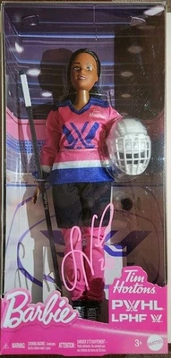 Muñeca Barbie de Tim Horton firmada por Sarah Nurse 2025 Mattel PWHL autografiada certificado de autenticidad Foto 1 de 4