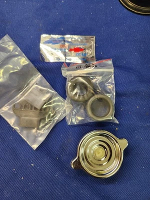 SMALL BLOCK CHEVY OEM LICENSED OIL CAP GROMMET Spark Plug Wire Organizer LOT NEW - Image 1 of 4