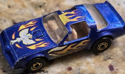 23⁄4 英寸老式风火轮 1977 年 BW 蓝色 Trans Am 火焰火鸟汽车散装 T 型顶 — 第 1/4 张图片