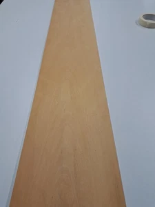 Constructional Boxwood Veneer - 1 NATURAL WOOD Sheet - 1030 x 200 x 1.6mm - Picture 1 of 4