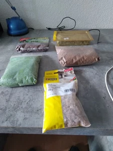 Streumaterial und Steine - Bild 1 von 1