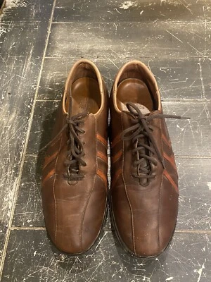 Tênis Oxford Allen Edmonds Masculino Viajante Marrom EUA 11 D Couro Biqueira de Bicicleta - Imagem 1 de 4