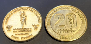 (2) Medalla de escritorio de 3" del Hospital Tampa Shriners para niños 17 y 20 aniversario - Imagen 1 de 4