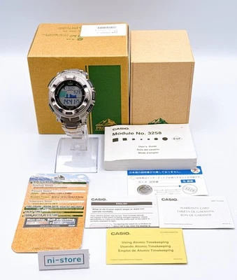 Relógio CASIO PROTREK PRO TREK PRW-2500T pulseira de titânio Qz prata na caixa - Classificação B - Imagem 1 de 4