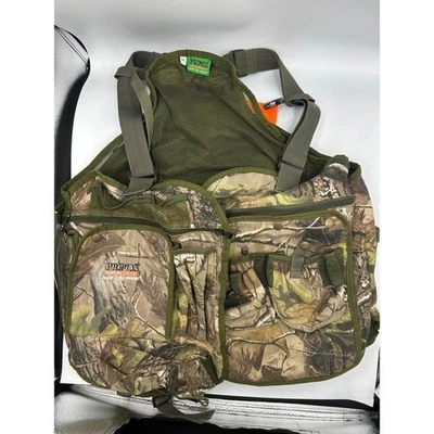 Primos Hunting Vest Realtree Camo Hunting Vest with Seat and Storage Size M-L - Image 1 of 4