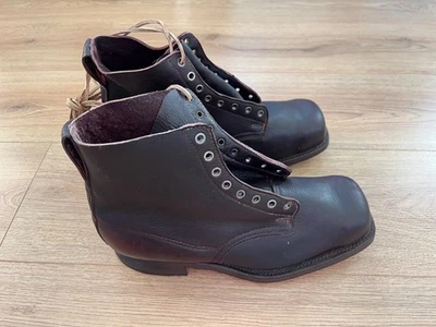 Botas de cuero de esquí/combate vintage del ejército sueco 1942 sin usar botas de la Segunda Guerra Mundial originales Foto 1 de 4