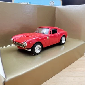 Ertl Classic Vehicles 1961 Ferrari SWB Diecast 1:43 - Picture 1 of 11