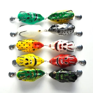 10Pcs Topwater Frog Fishing Lures Bass Soft Swimbait Sequin 5.5cm With Box - Picture 1 of 6