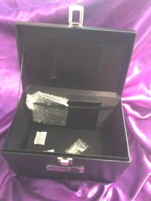 BeautiControl Makeup Train case Rectangular Black NEW with handle, lock & 2 keys - Image 1 of 4