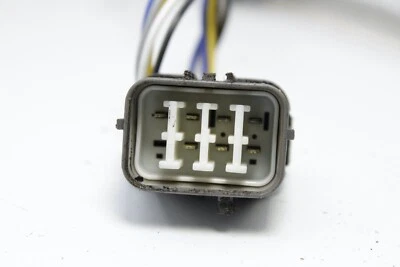 2005- 2006 Honda Odyssey    connector oxygen sensor front oem #3 - Image 1 of 4