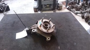 HOLDEN CAPTIVA LEFT FRONT HUB ASSEMBLY CG, 09/06-02/11 06 07 08 09 10 11 - Picture 1 of 5