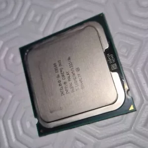 CPU processore Intel Core 2 Duo E8500 - 3,16 GHz dual-core LGA775 - Foto 1 di 2