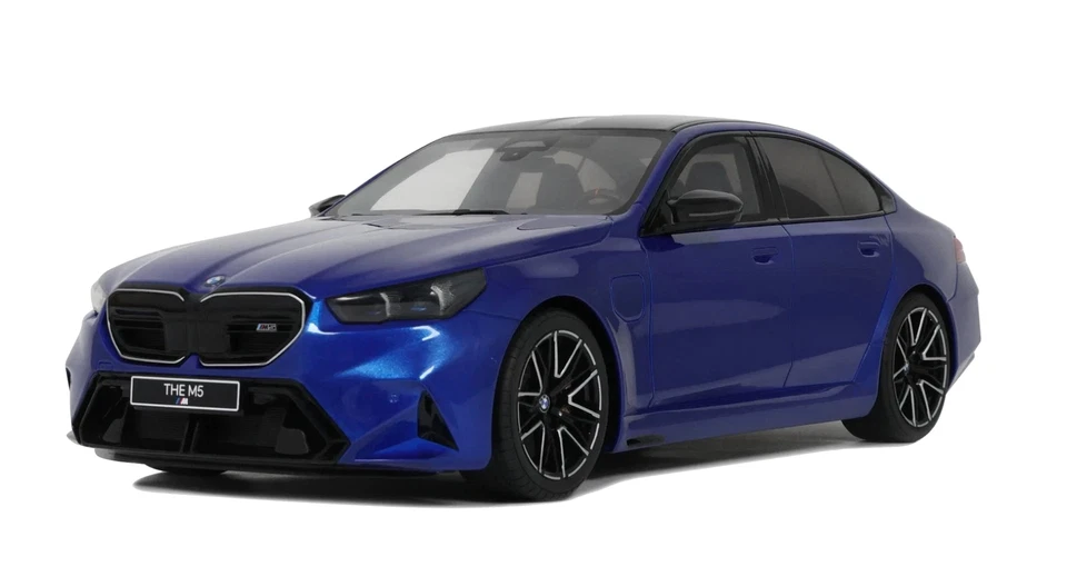BMW M5 (G90) Sedan 2024 Blue / Black-Silver-Wheels GT507 1 18 GT-SPIRIT