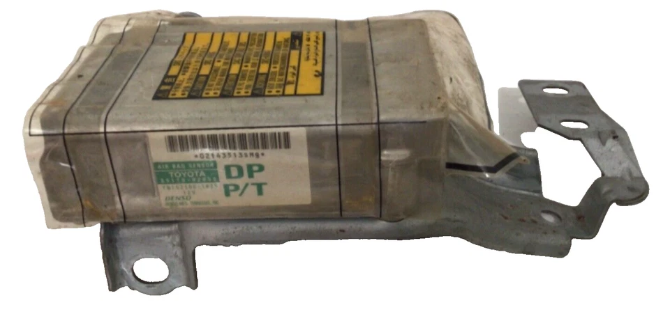 1998 - 2000 Toyota Corolla SRS модуль управления компьютер # 89170-02050 OEM - Изображение 1 из 4